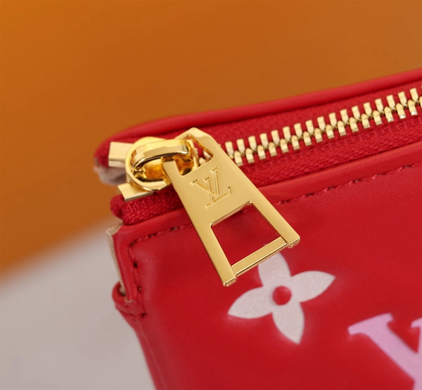 ルイヴィトンバッグ素材ディテール